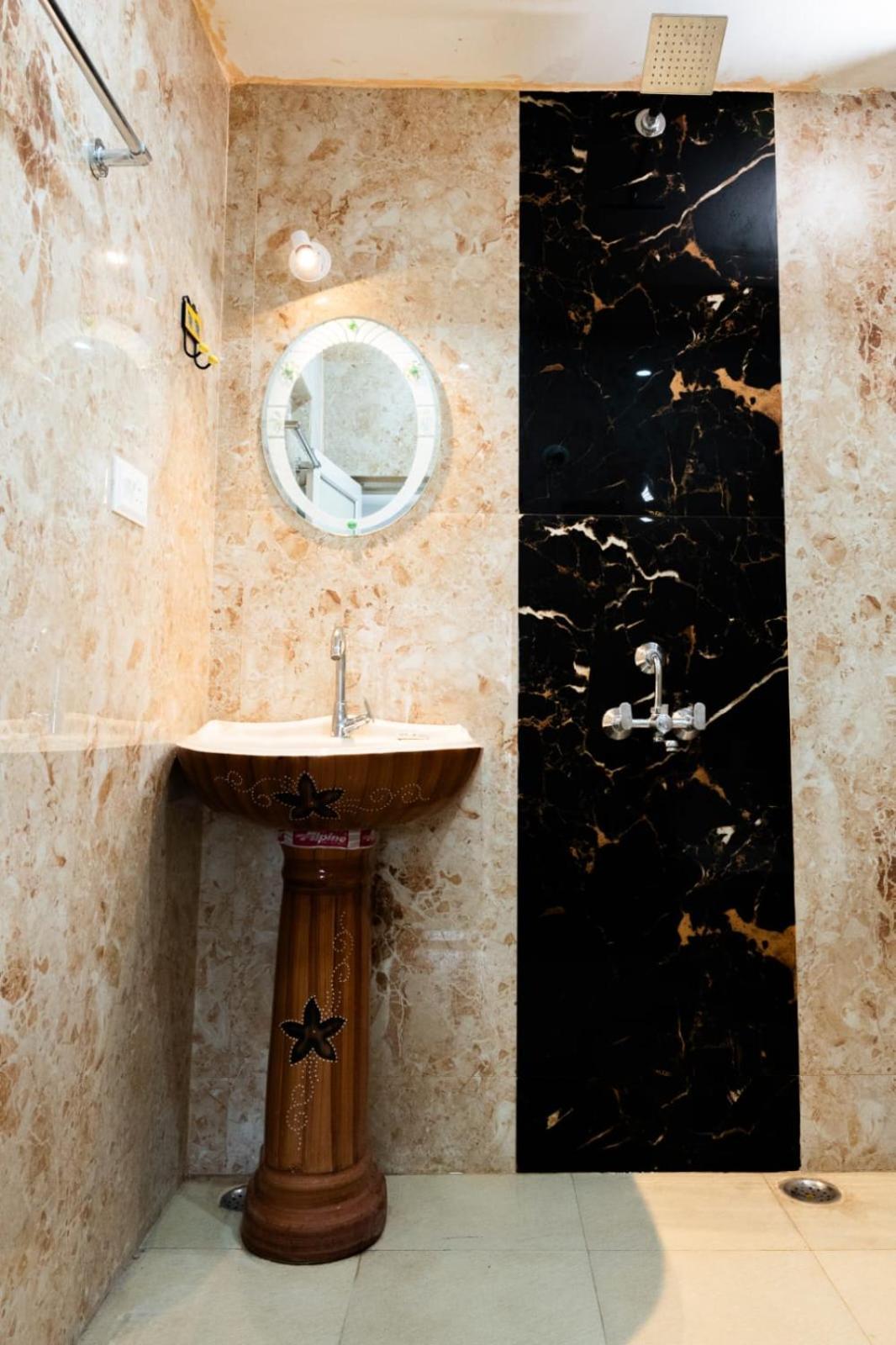 Rajguru Guest House Пушкар Экстерьер фото