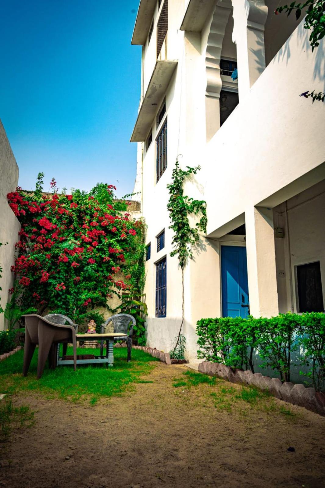 Rajguru Guest House Пушкар Экстерьер фото